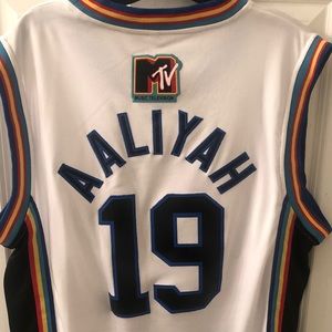 Aaliyah MTV Celebrity basketball jersey 1996